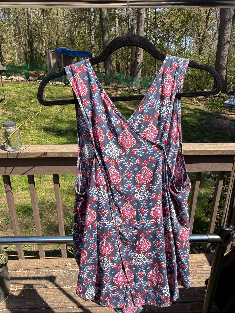 Lucky Brand V-Neck Tank Top in Navy and Red - Picture 3 of 7